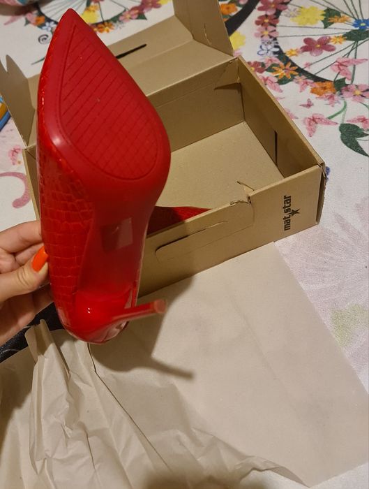 Токчета естествена кожа