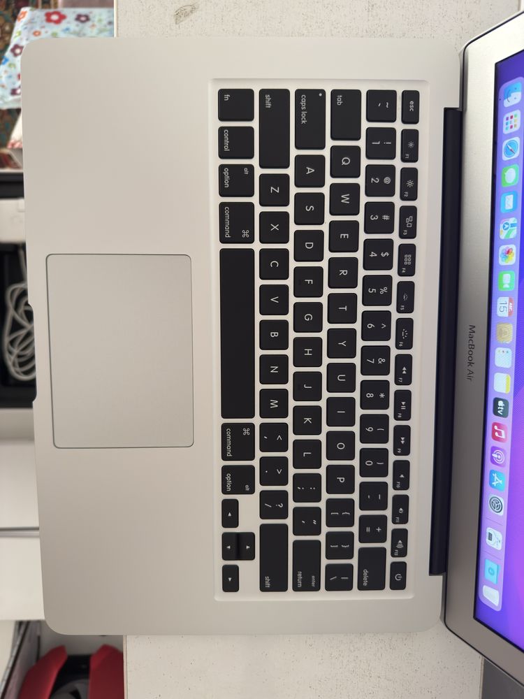 Macbook Air 2017/i5/8/128/full box