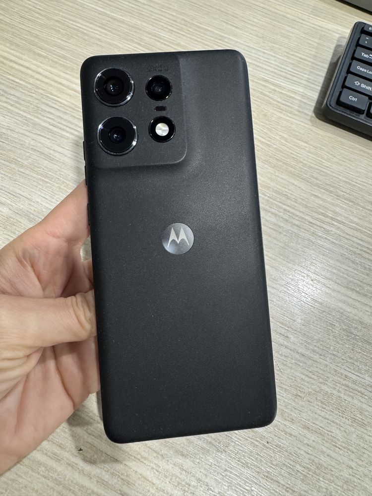 Motorola Edge 50 Pro, 512GB, 12GB RAM, 5G, Black Beauty!!!