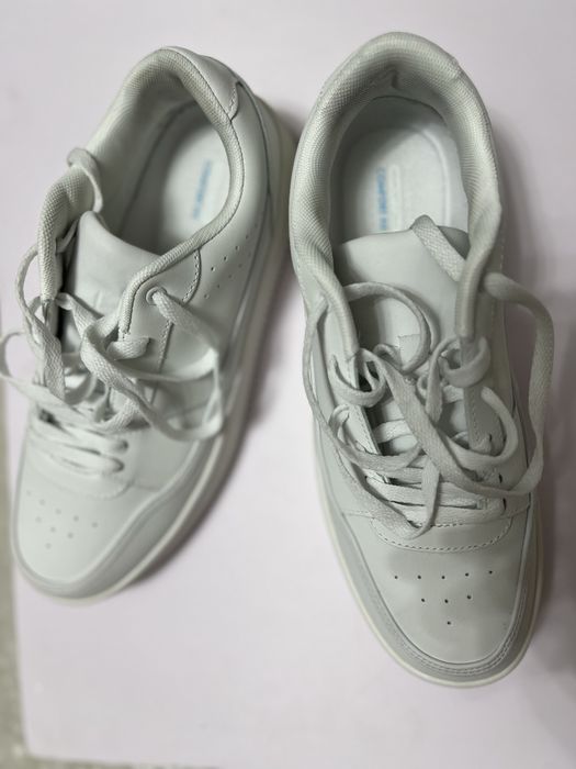 Кроссовки бу европа