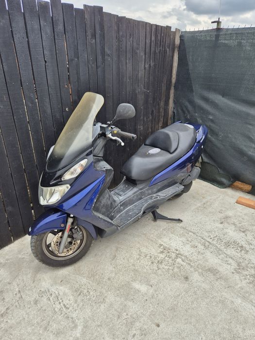 Scuter SUZUKI  burgam 125 cm