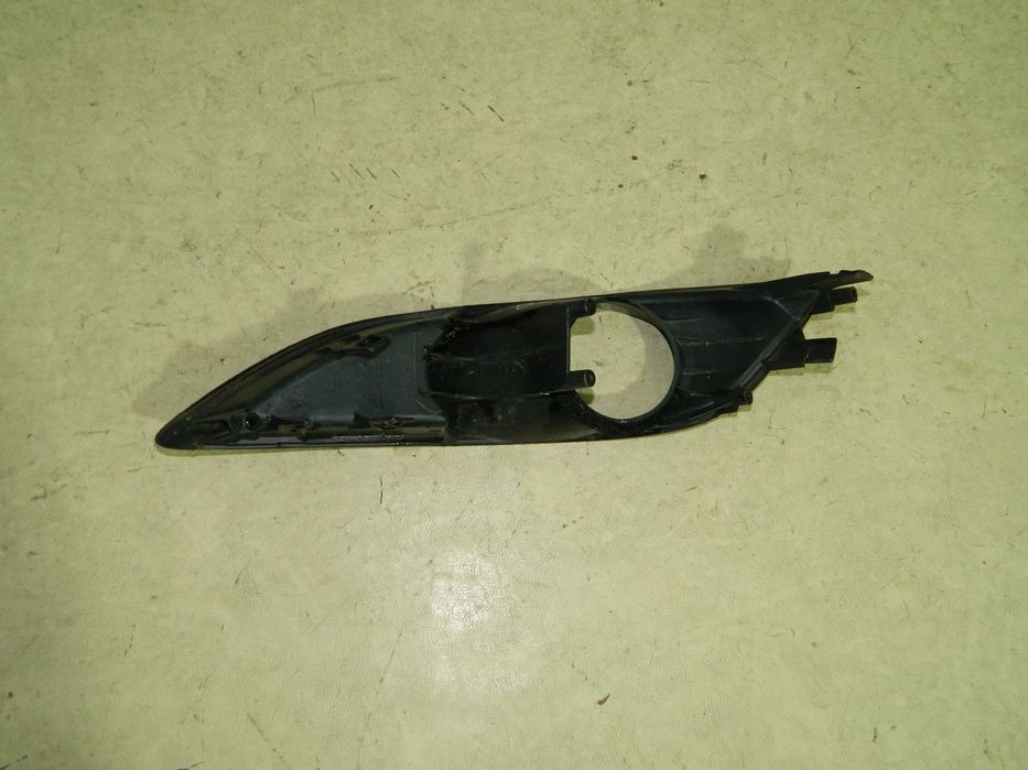 Grila proiector partea dreapta, Toyota Auris, 2007, 2008, 2009, 2010, , 81481-02050