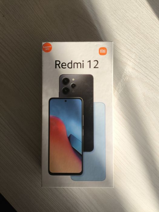 Redmi 12 128/4 .