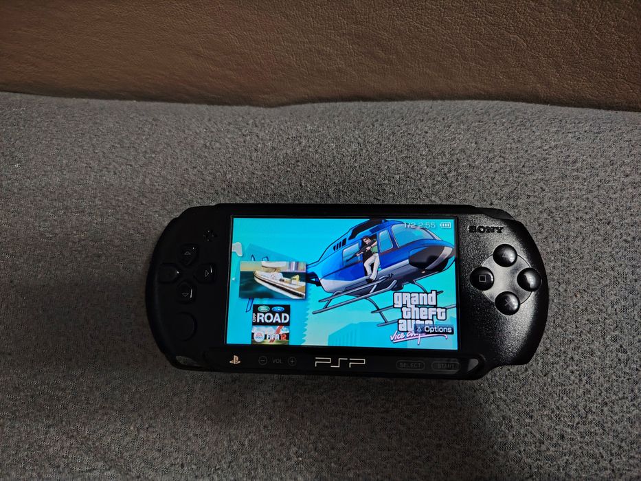 Psp E1004 street