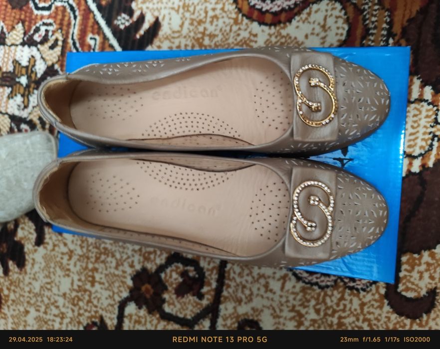 Lot 2 pantofi de piele damă