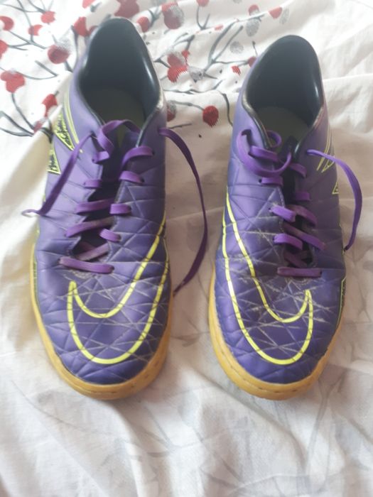 Vand  ghete  de sintetic  folosite