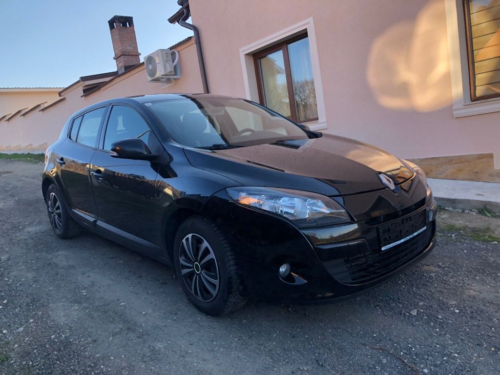 Renault Megane Euro 5 Diesel 1.5 TomTom