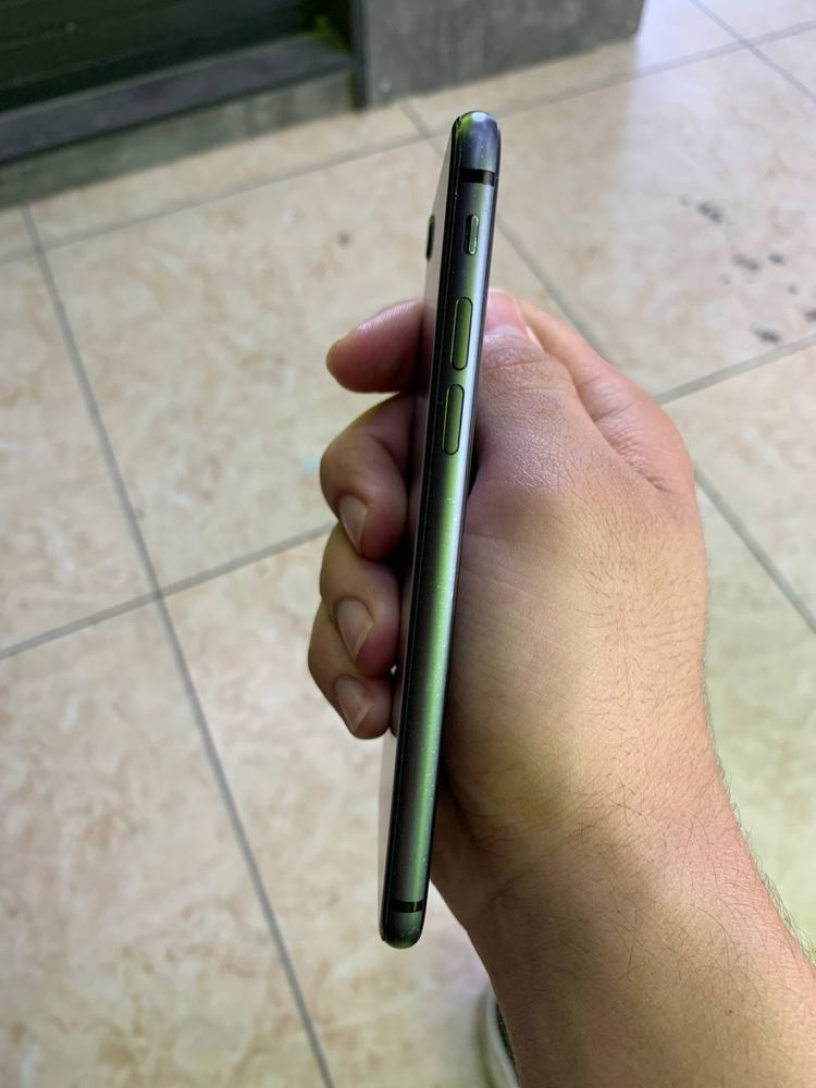 Apple IPhone 8 64GB