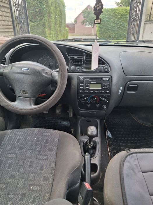 Ford fiesta 2002 inmatriculat
