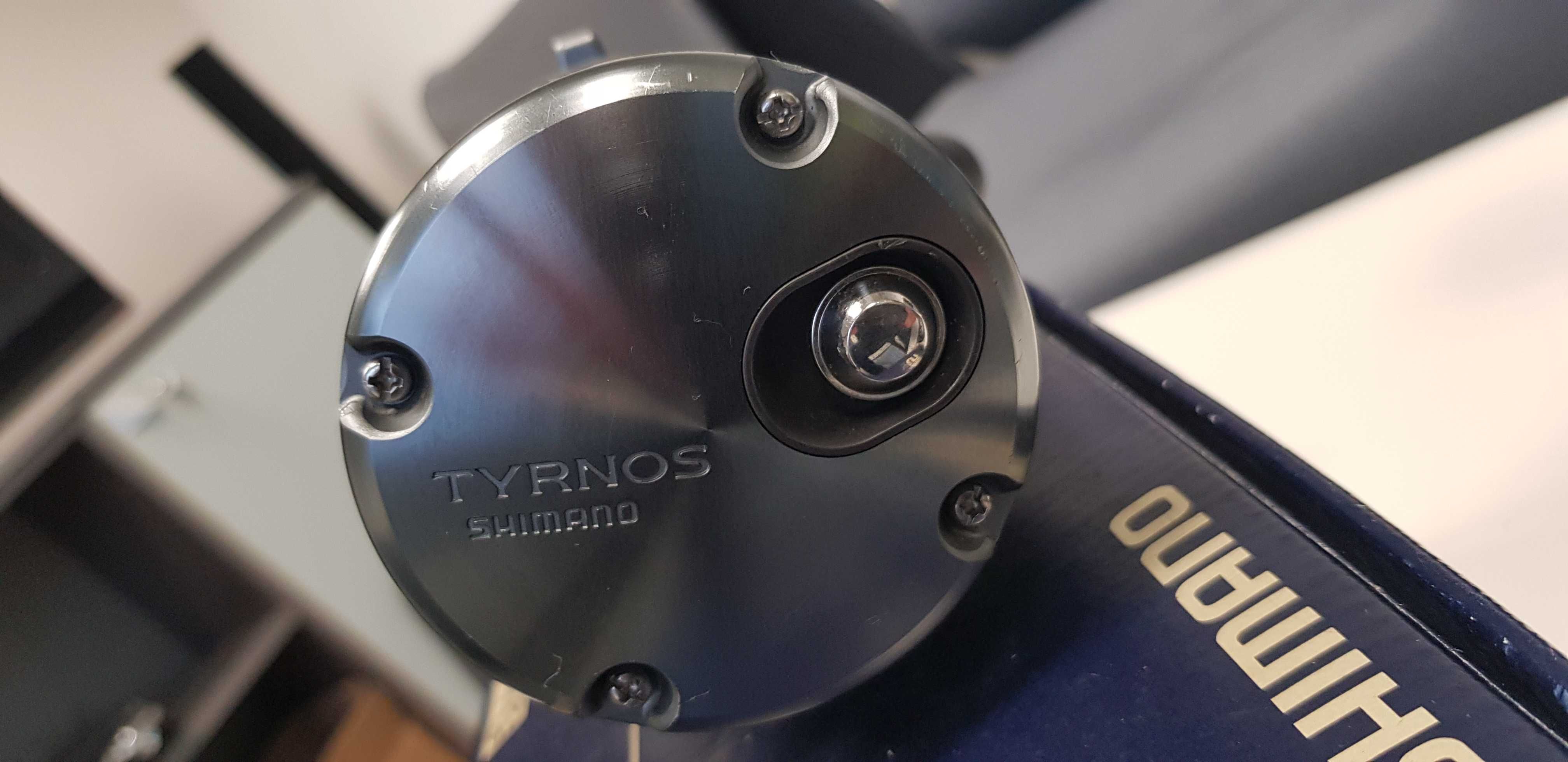 Продавам морски мултипликатор SHIMANO TYRNOS 16