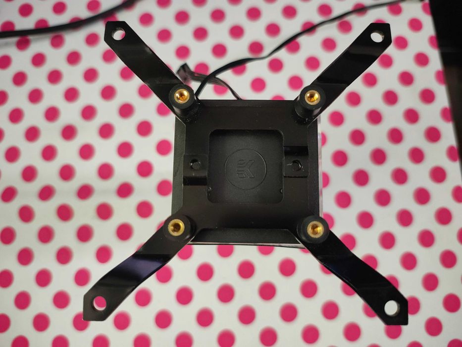 Bazin cu pompa watercooling EKWB EK-Classic PWM, RGB.