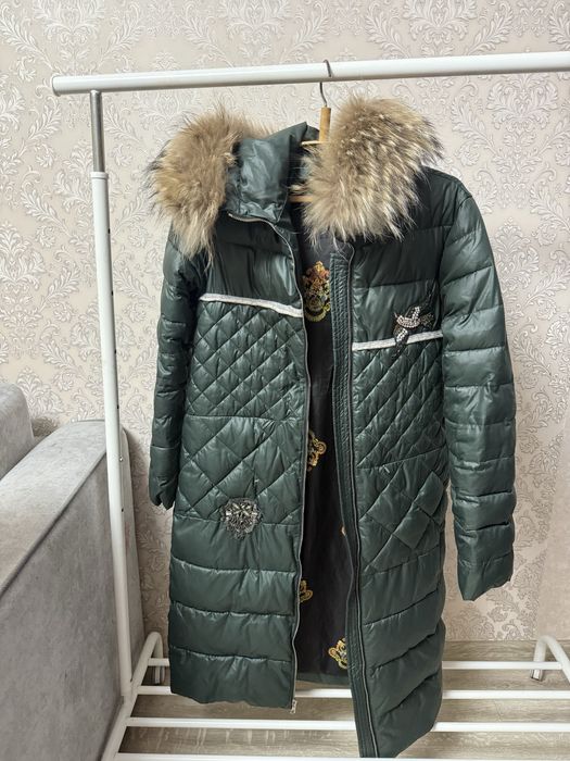 Пуховик длинный женский