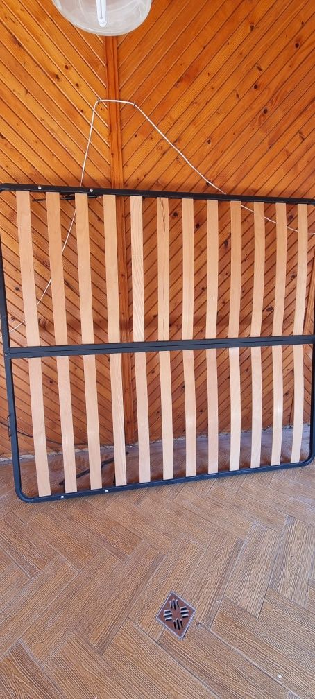 Somiera pat  180×200 cu sistem rabatare, cadru metal, 12 lamele