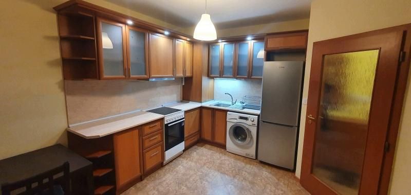 Дава се под наем Двустаен апартамент в София, Манастирски ливади - 50 кв.м за 511 € - Снимка #2