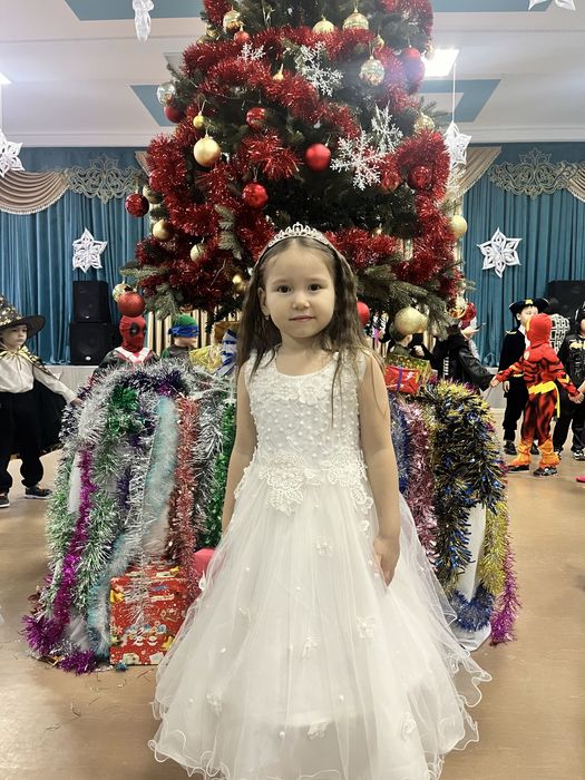 Платье бальное на девочку