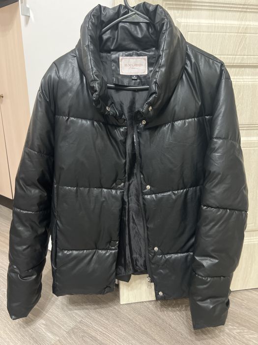 Продаю куртка женская