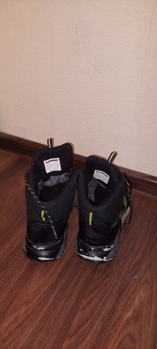 Зимни боти KANDER