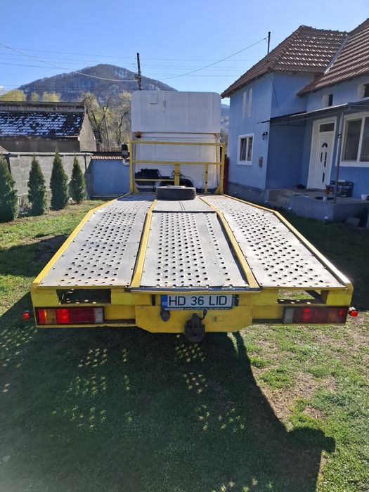 Autoplatforma MAN CE 180
