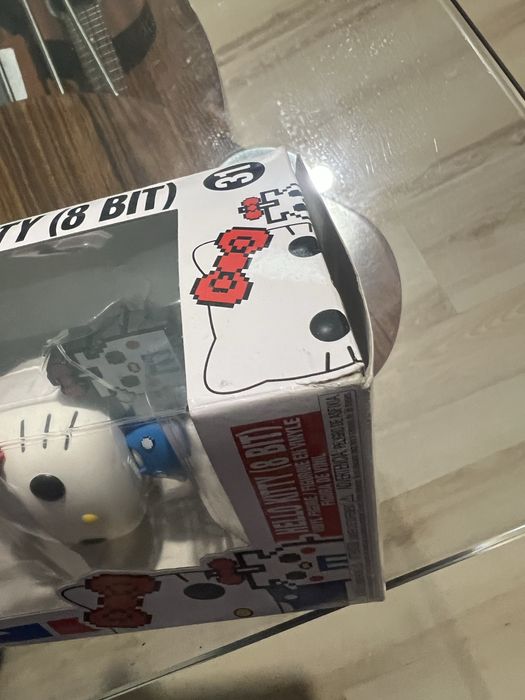 Funko Pop Hello Kitty (8 bit)