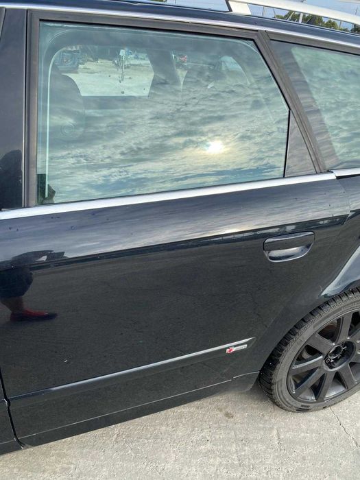 Dezmembrez Audi A4 B7 2006 break 2.0
