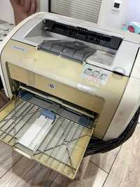 Срочно Продам принтер hp laser jet 1020