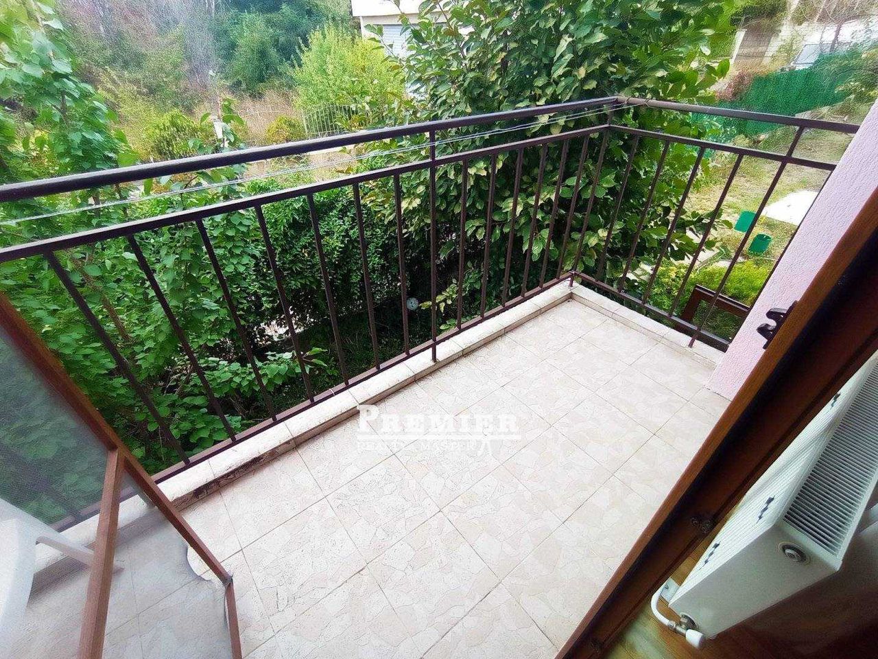 Продава се Къща в к.к. Слънчев бряг - 138 кв.м за 1000 €/кв.м - Снимка #15