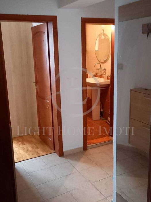 Продава се Двустаен апартамент в Пловдив, Кючук Париж - 56 кв.м за 1965 €/кв.м - Снимка #6