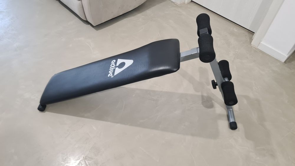 Banca abdomene fitness