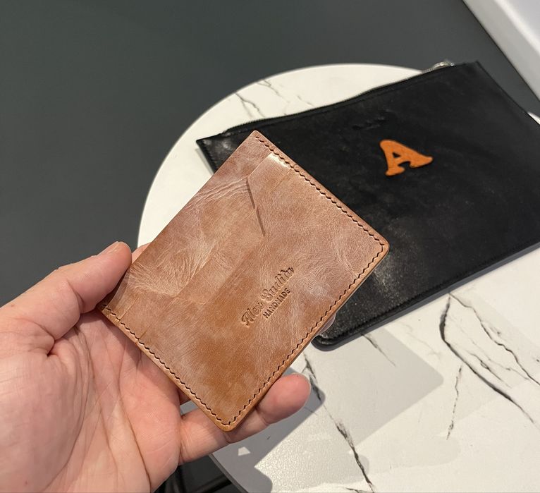 Portcard lucrat manual din piele italiana premium