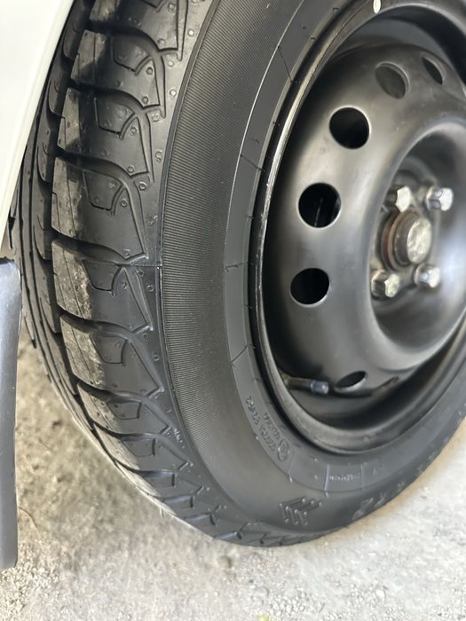 R14 diska balon sotiladi.