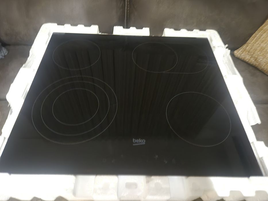 Плот за вграждане BEKO