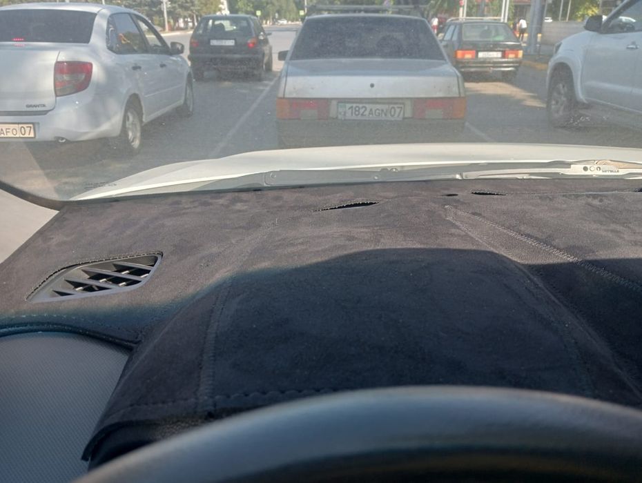 Продам накидку на панель для Hyundai Creta (2019 г.)