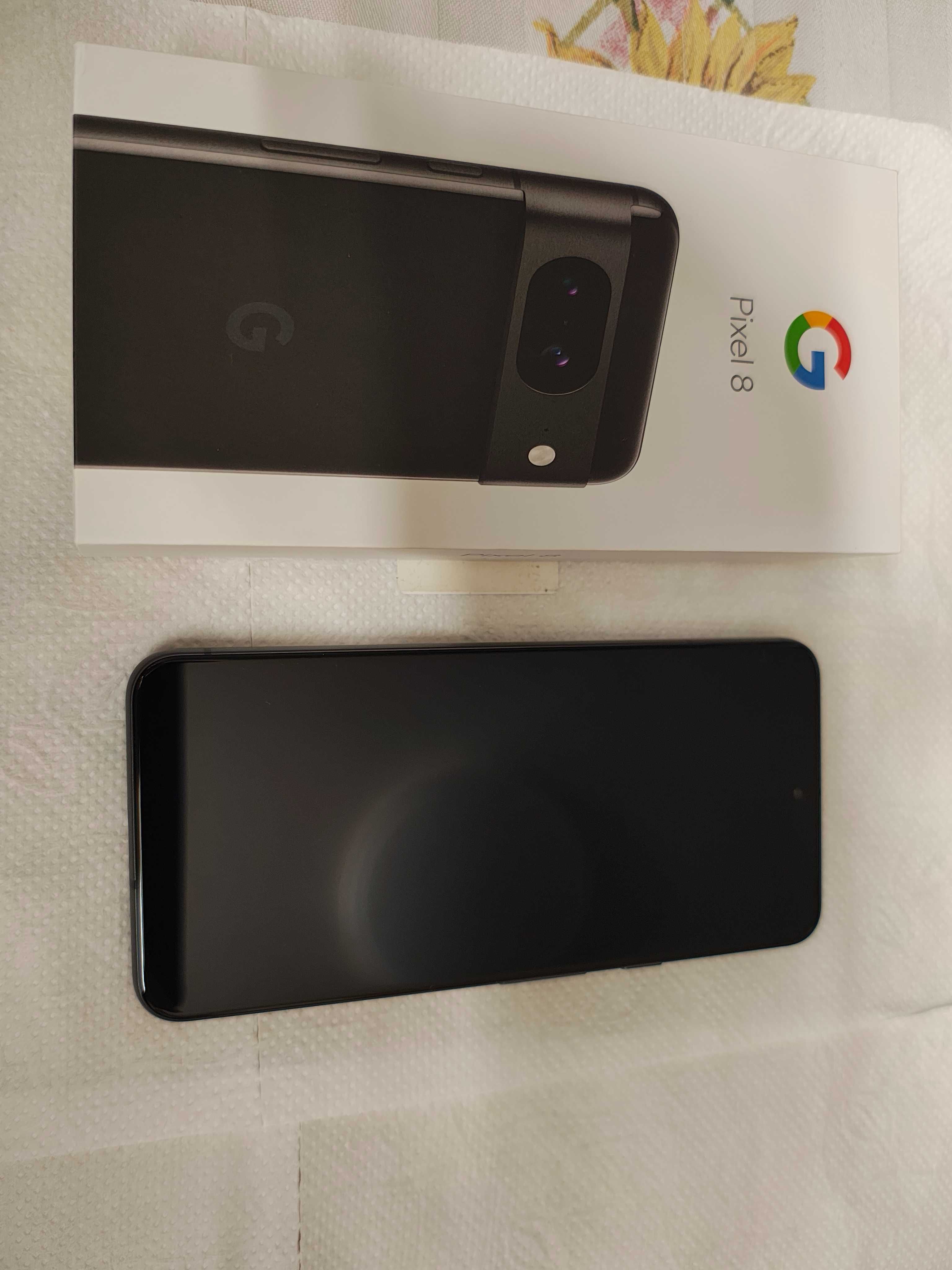 Google Pixel 8 256GB 8RAM черен - като нов с кутия