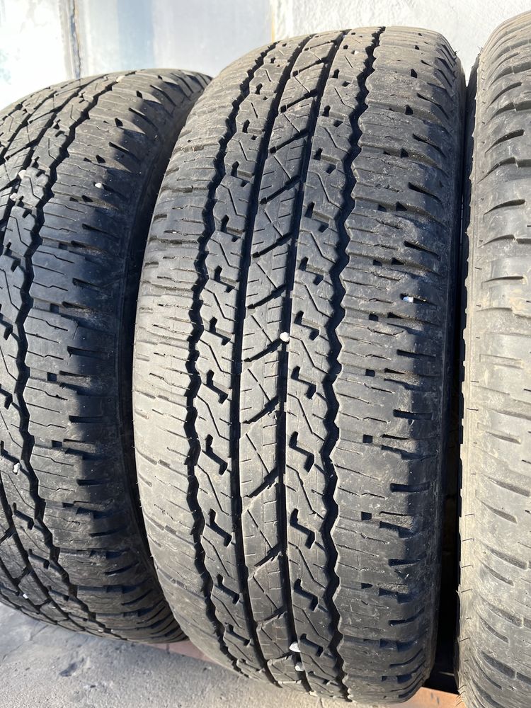 4 бр. гуми за джип 265/65/17 Bridgestone DOT 3622 6-7 mm