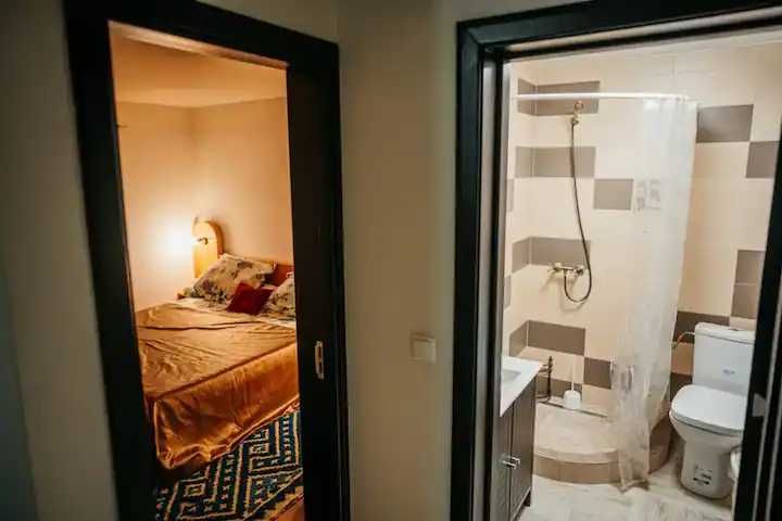 Cabană de închiriat cu ciubar