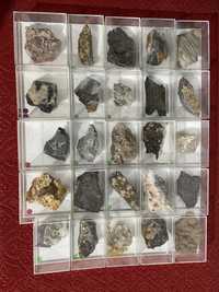 Vand colectie geologica de minereuri si pietre, 25 bucati