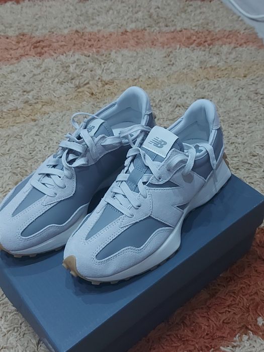Adidasi New balance