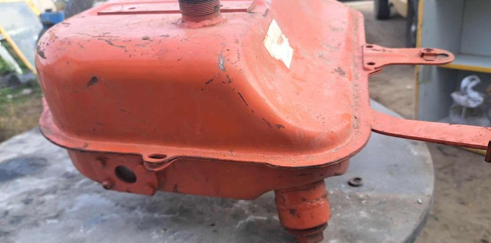 Двигател за Болгар ТК-80, бака за масло за Юмз ,гребло за болгар