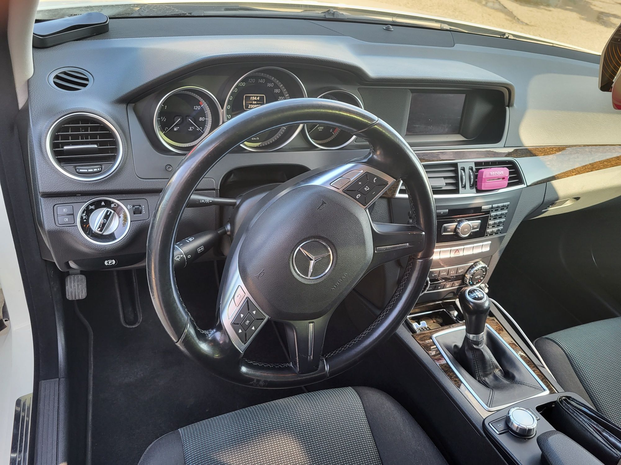 Mercedes c200 2011