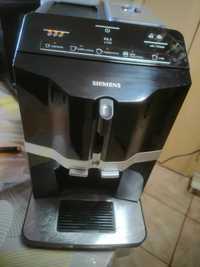 espressor/aparat de cafea automat  SIEMENS EQ3 s100