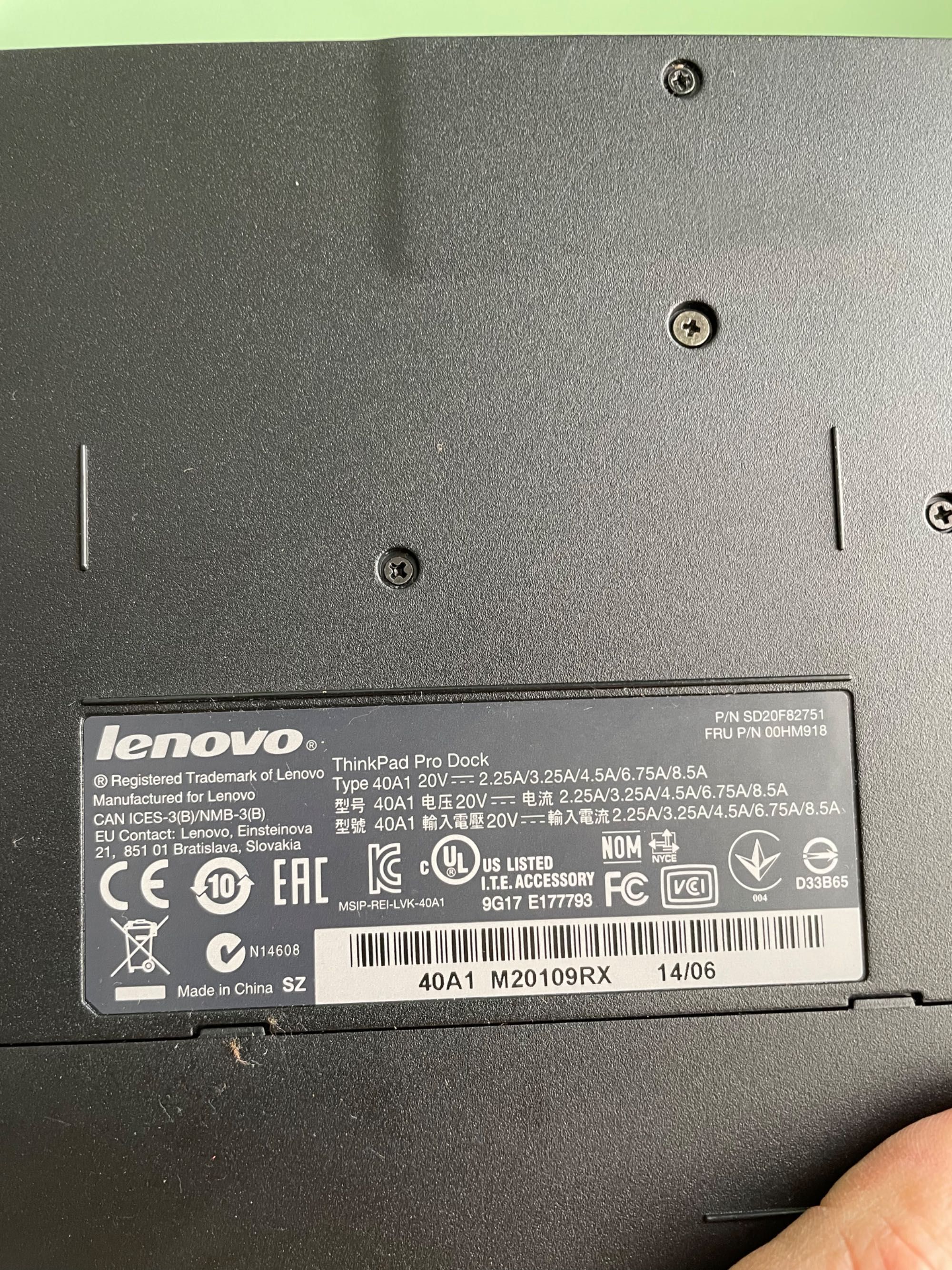 LENOVO THINKPAD PRO DOCK 40A1 докинг станция