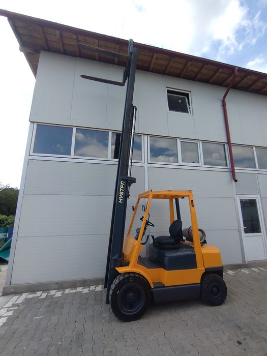 Stivuitor Motostivuitor Hyster 2.5 T Max 5.5M Translație AnvelopeTeren