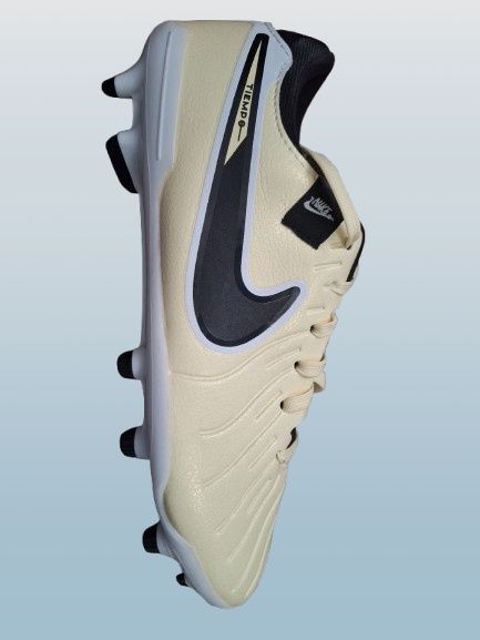 Nike Tiempo butsi