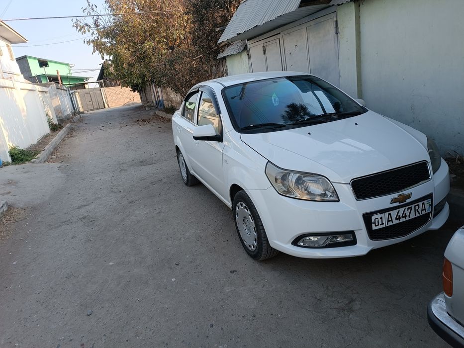 Продам Нексию 3 в хорошем состоянии