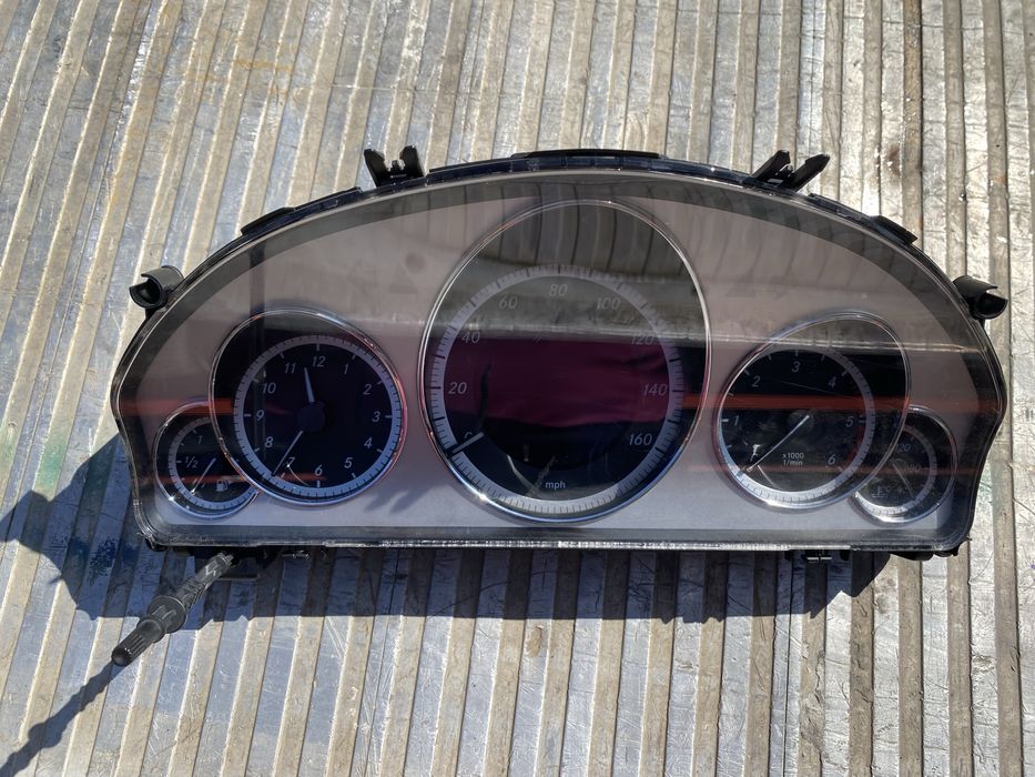 Ceasuri Bord Mercedes E220 CDI W212 Automat pret 500 lei