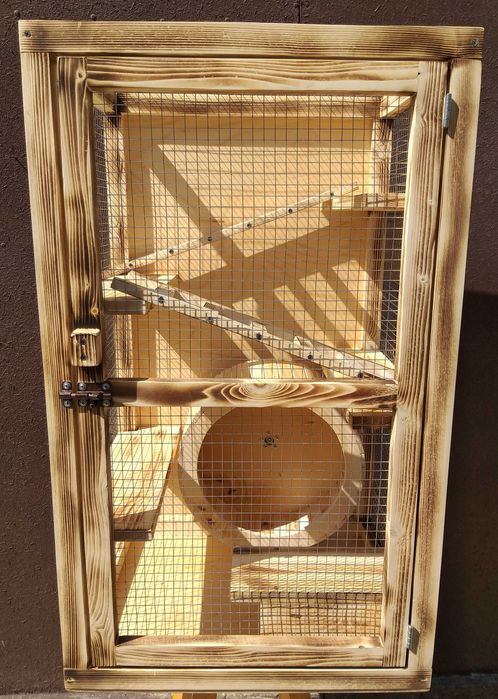 Средняя клетка с колесом 40 см для шиншилл, белок