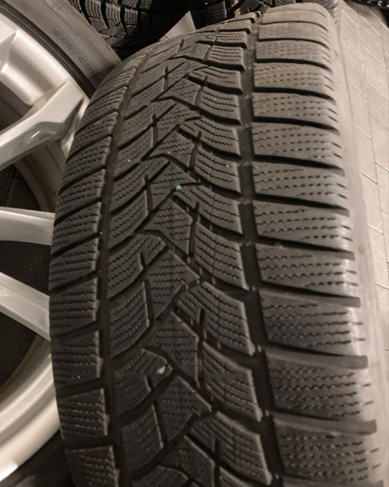 Jante BMW 19 X3 X4 G01 G02 245 50 19 iarna 6 mm DOT4323