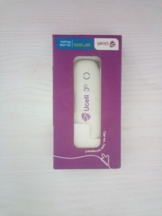 Срочно адаптер сотилади 3 G да ишлийди