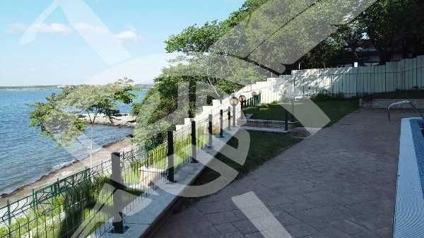 Продава се Тристаен апартамент в Поморие - 112 кв.м за 2054 €/кв.м - Снимка #12