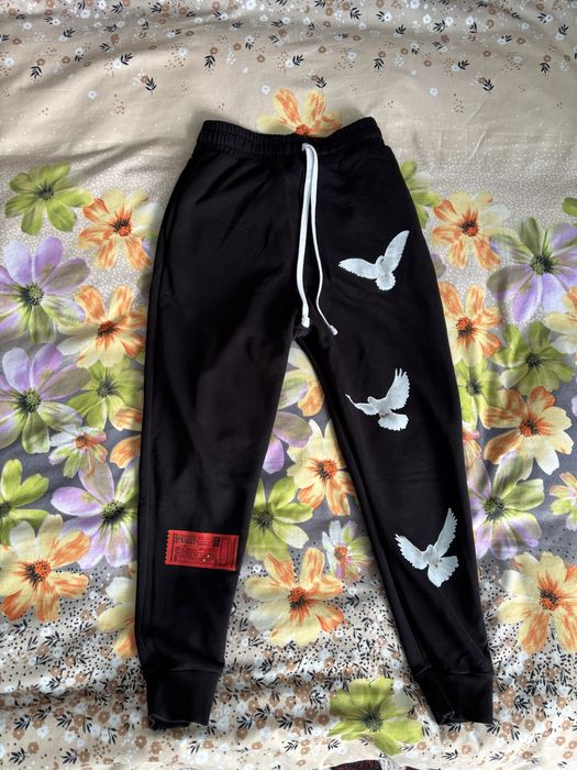 Pantaloni trening young rich white
